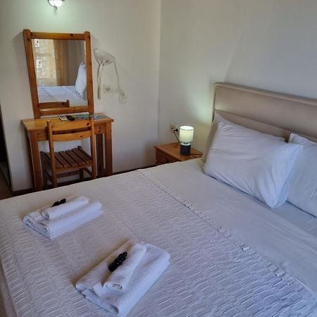Zeus Guesthouse 파나이아 외부 사진